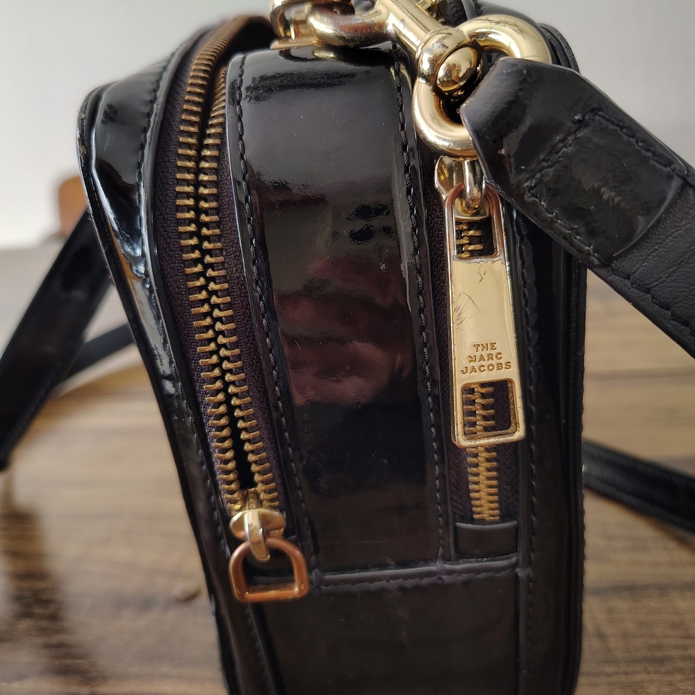 Marc Jacobs Black Patent Leather Crossbody Bag - Picture 5 of 8